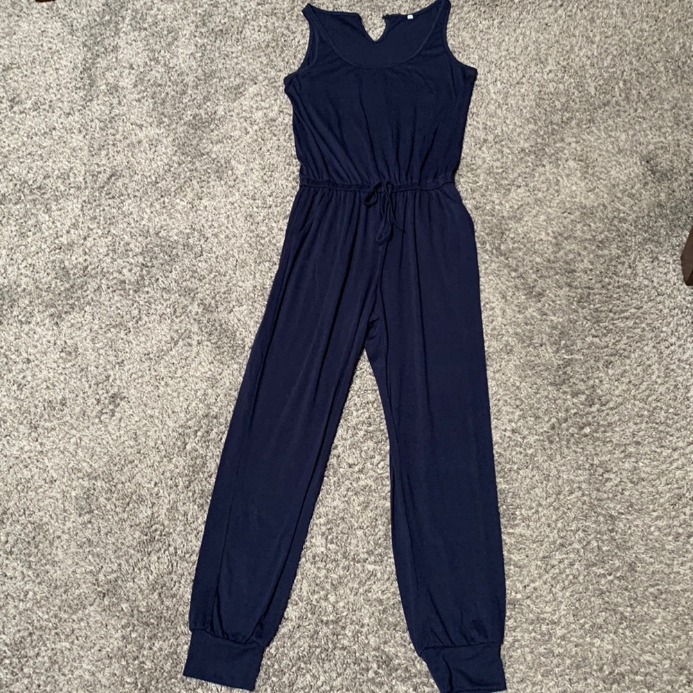 Blue sleeveless jumpsuit